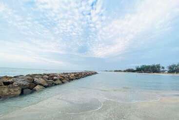 هتل Chez Nous Boutique Resort