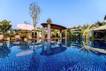 ホテル Corner Spa Resort