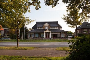 هتل Het Landhuis