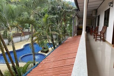هتل Khaolak Grand City