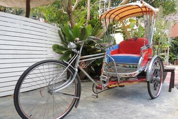 هتل Khaolak Grand City