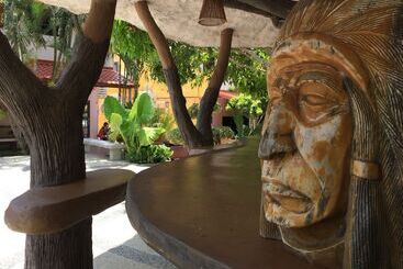هتل Khaolak Grand City