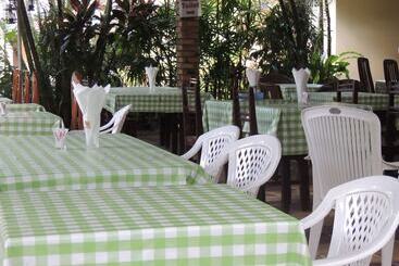 هتل Khaolak Grand City