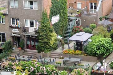 هتل Pension Auberge De Dael