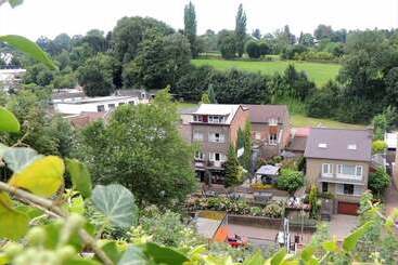 هتل Pension Auberge De Dael