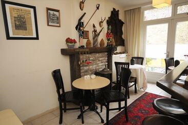 هتل Pension Auberge De Dael