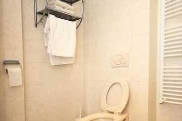 هتل Pension Auberge De Dael