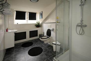هتل Pension Auberge De Dael