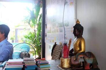 هتل Vibola Guesthouse