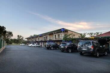 מוטל Centre Point Midcity Motor Inn