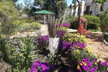 پانسیون Langeberg Guest Lodge