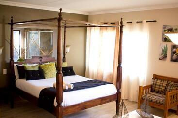 پانسیون Villa Mexicana Guesthouse