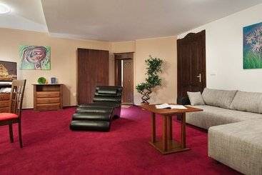Brioni Suites