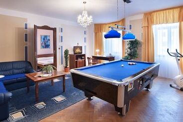 Brioni Suites