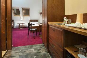 Brioni Suites
