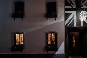 בית מלון כפרי Amel Mitte