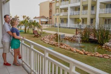 هتل Atlantic Palace Family Inn
