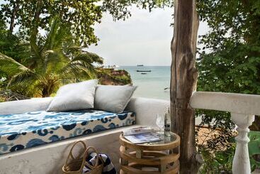 هتل Chuini Zanzibar Lodge By Newmark