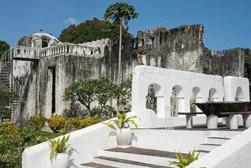 هتل Chuini Zanzibar Lodge By Newmark