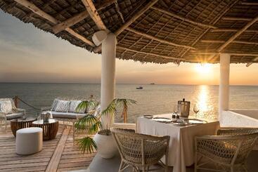 هتل Chuini Zanzibar Lodge By Newmark
