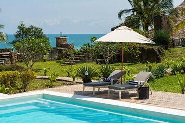هتل Chuini Zanzibar Lodge By Newmark