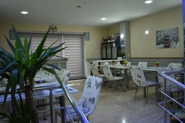 هتل Hôtel Méribel