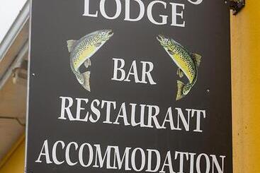 هتل Lydons Lodge