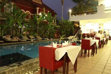 هتل Mekong Angkor Palace Inn