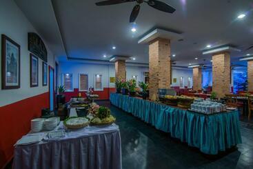 هتل Mekong Angkor Palace Inn