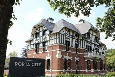 هتل Porta Cite