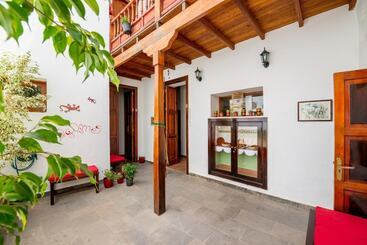 هتل Rural Villa De Agüimes