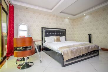 هتل Sal S Boutique