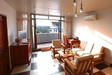 King Gold Hotel & Apartment