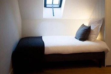 B&b O Lit