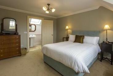 تختخواب و صبحانه College Hill House