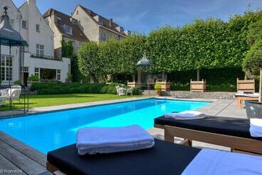 تختخواب و صبحانه Exclusive Suites The Secret Garden