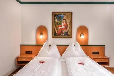 تختخواب و صبحانه Haus Elisabeth
