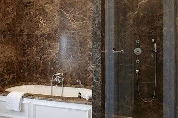تختخواب و صبحانه Jvr108 Luxury Guesthouse