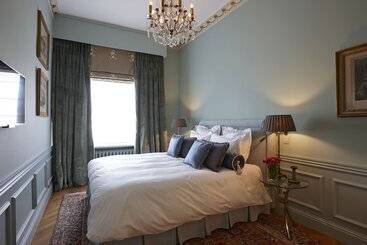 تختخواب و صبحانه Jvr108 Luxury Guesthouse