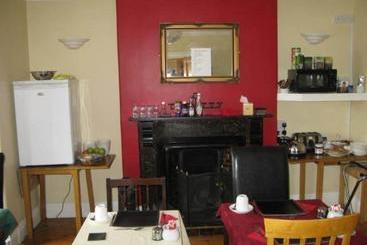 تختخواب و صبحانه Dun Aoibhinn Guest Accommodation
