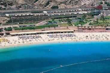 Holiday Club Playa Amadores