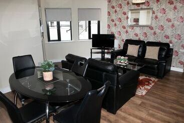 Arch House B&b & Apartments - Athlone