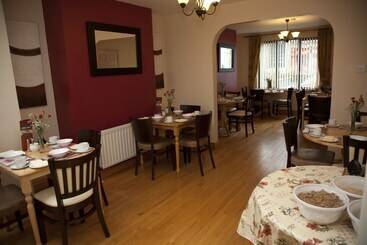 Arch House B&b & Apartments