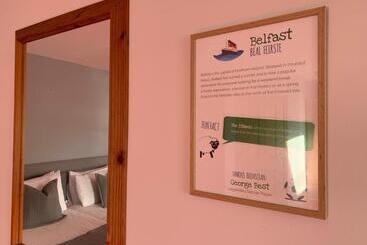 تختخواب و صبحانه Dingle Marina Lodge