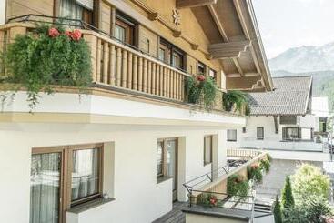 تختخواب و صبحانه Ferienhaus Austria