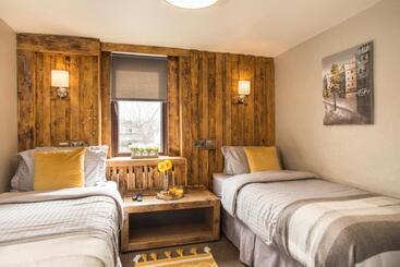 تختخواب و صبحانه Tipperary House Dublin
