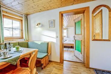 هتل Gasthaus Auwirt