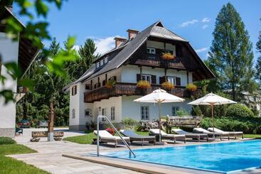 هتل Villa Konstanze
