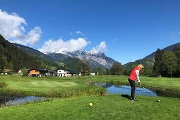 هتل Vitalquelle Montafon