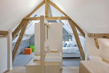 Ne5t Hotel & Spa